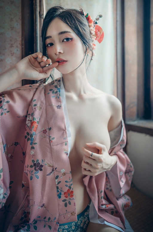 艾丽西亚 凯斯